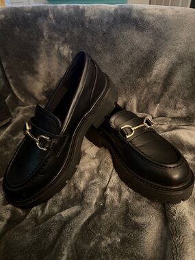 wild fable Black Leather Loafers with Gold Bit *nwot